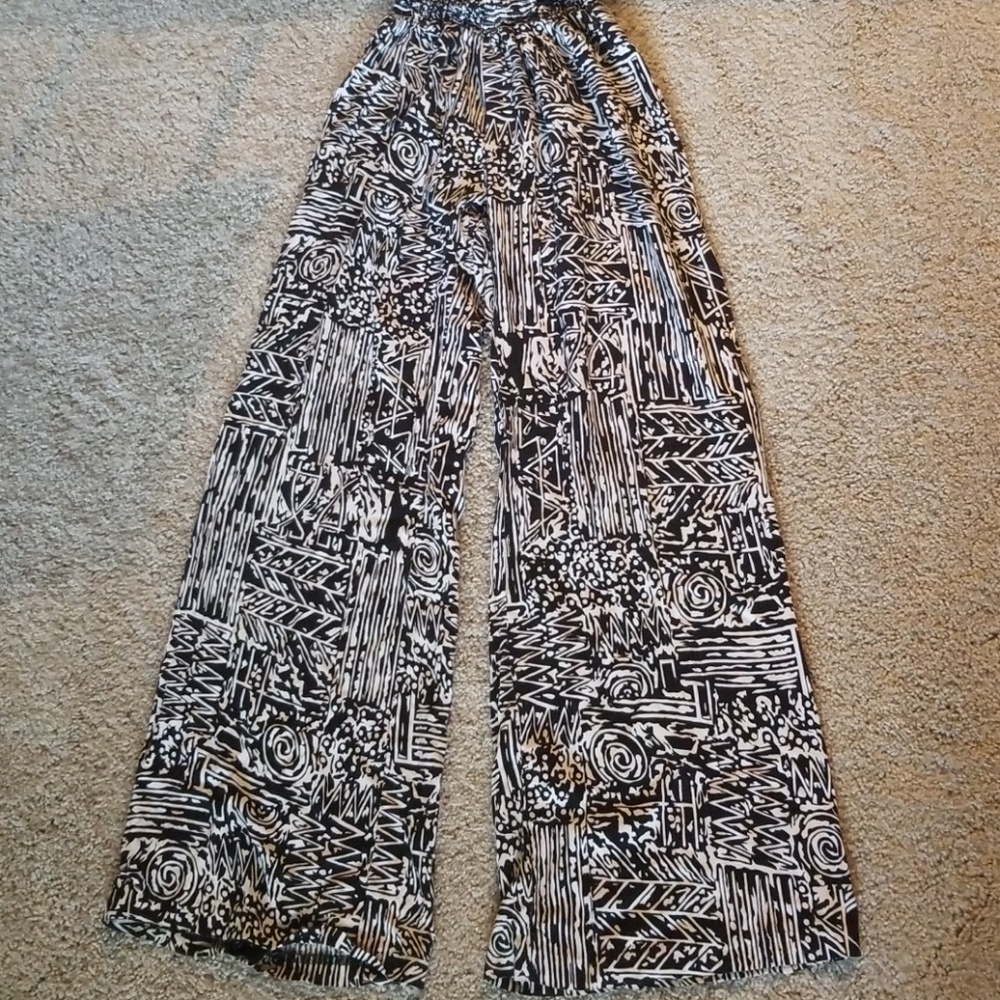 Long patterned pants